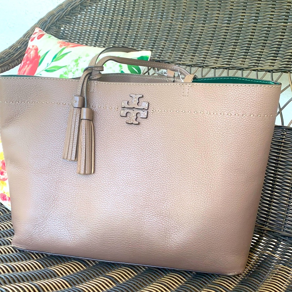 BIG SALE: Tory Burch Tote
